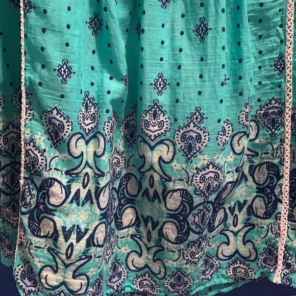 New Directions Top - Picture 2 of 4